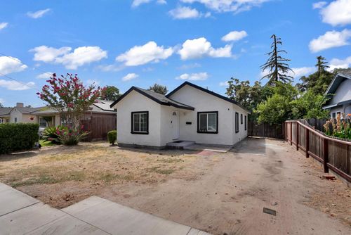 1694 Elm Ave, Atwater, CA, 95301-3518 | Card Image