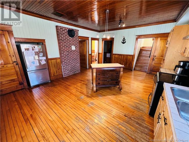 110 Des Champs Rue, House other with 7 bedrooms, 3 bathrooms and null parking in Lamèque NB | Image 14