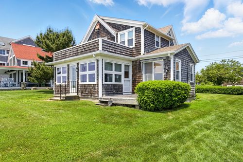 226 Old Kelsey Point Rd, Westbrook, CT, 06498-2132 | Card Image