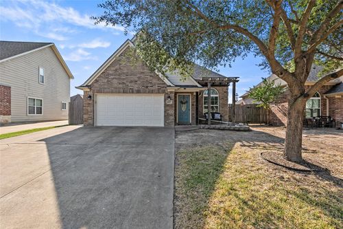 6805 Appomattox Dr, College Station, TX, 77845-4369 | Card Image