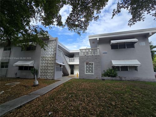 apt-3-16890 Ne 21st Ave, North Miami Beach, FL, 33162-3356 | Card Image