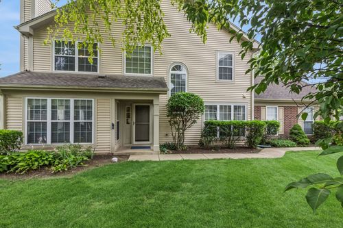 879 Dandridge Ct, Elgin, IL, 60120-5129 | Card Image