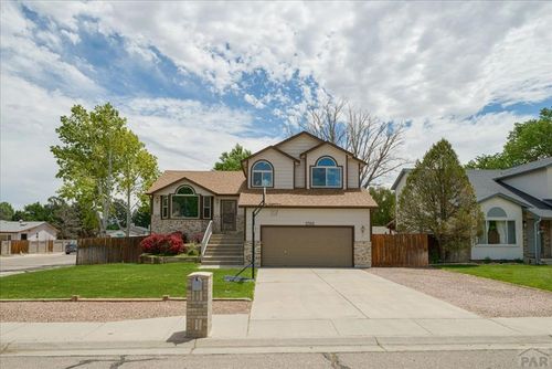 1702 Kingsroyal Blvd, Pueblo, CO, 81005 | Card Image