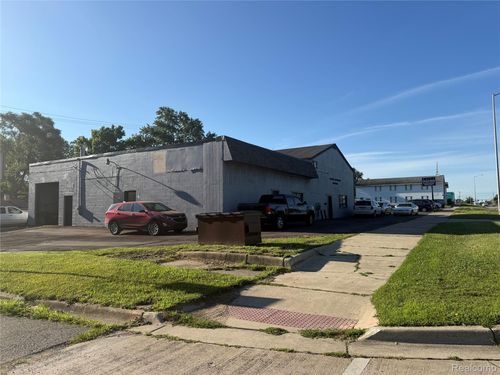 1570 Baldwin Ave, Pontiac, MI, 48340-1110 | Card Image