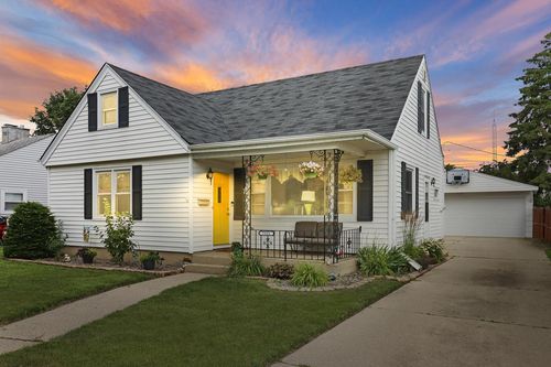 7531 33rd Avenue, Kenosha, WI, 53142 | Card Image