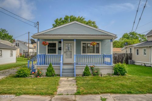 622 Mcdougal St, Fostoria, OH, 44830-3139 | Card Image
