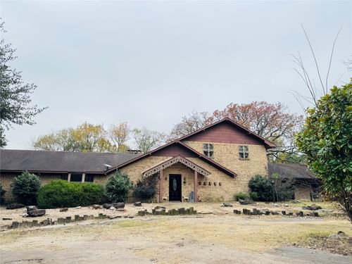 9689 Farm Road 1448, Winnsboro, TX, 75494-8301 | Card Image