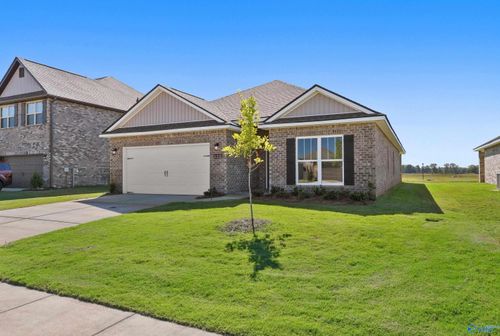 122 Hazel Pine Trl, Hazel Green, AL, 35750-7204 | Card Image