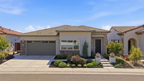 3541 Deer Park Dr, Folsom, CA, 95630-6082 | Card Image