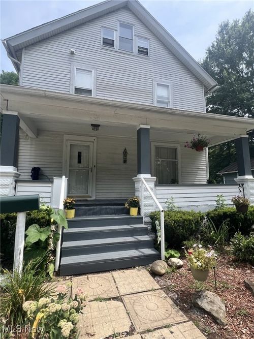 365 Lucca St, Wooster, OH, 44691-3628 | Card Image