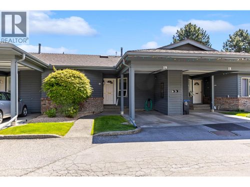 19-1530 Kelglen Cres, Kelowna, BC, V1Y6K7 | Card Image