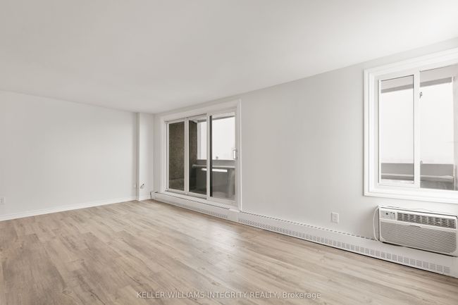 1603 - 1081 Ambleside Drive, Condo with 2 bedrooms, 1 bathrooms and null parking in Woodroffe ON | Image 15
