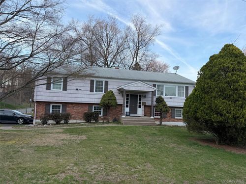 22 Rosemont Dr, New City, NY, 10956-3434 | Card Image