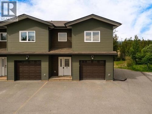 15 Goldeneye Pl, Whitehorse, YT, Y1A0J7 | Card Image