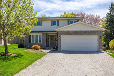 433 8 Th Avenue A E, House other with 5 bedrooms, 3 bathrooms and 6 parking in Owen Sound ON | Image 1