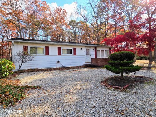 399 Lighthouse Dr, Manahawkin, NJ, 08050-2324 | Card Image