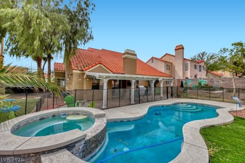 1735 Stagecoach Dr, Henderson, NV, 89014-3411 | Card Image