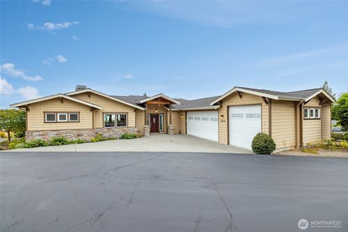 5214 Maritime Ct, Anacortes, WA, 98221-3051 | Card Image