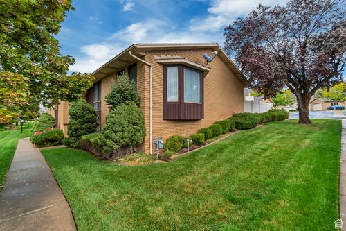 5575 S 1000 E, Ogden, UT, 84405-7089 | Card Image