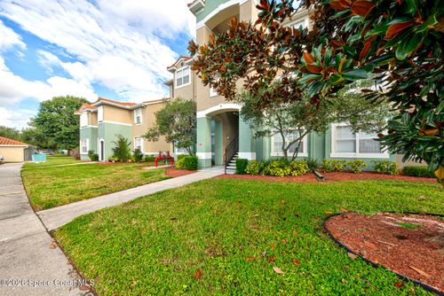 202-5663 Star Rush Dr, Melbourne, FL, 32940-6355 | Card Image