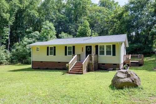 8905 Dukes Lake Rd, Zebulon, NC, 27597-9197 | Card Image