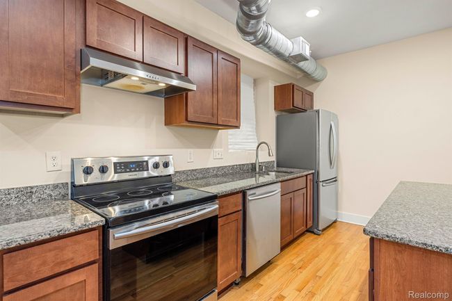 APT-1E - 524 E Kirby St, Condo with 2 bedrooms, 1 bathrooms and null parking in Detroit MI | Image 4