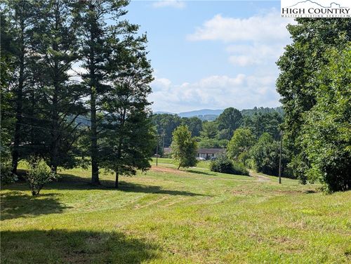803 Flat Rock Rd, Crumpler, NC, 28617-9675 | Card Image