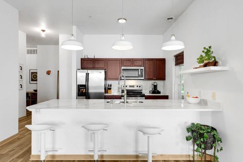 101-2850 Cedar Ave S, Minneapolis, MN, 55407-5550 | Card Image