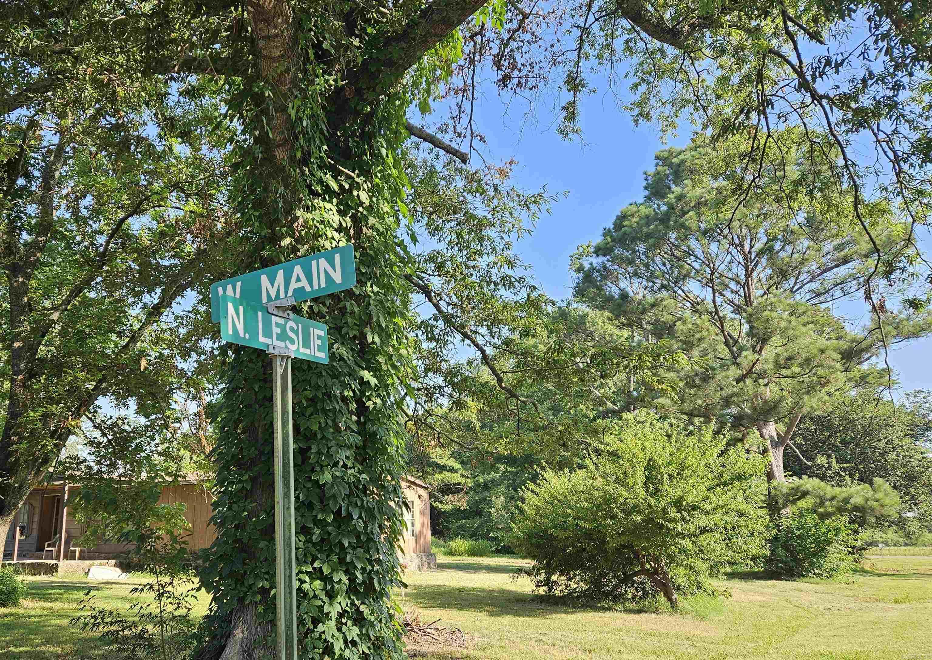 302 W Main Street, For Sale in Almyra Zoocasa