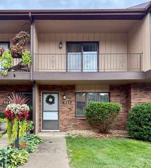 862 Jordan Cir, Schererville, IN, 46375-2279 | Card Image