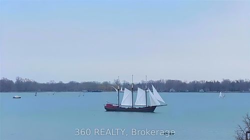 1211-10 Yonge St, Toronto, ON, M5E1R4 | Card Image