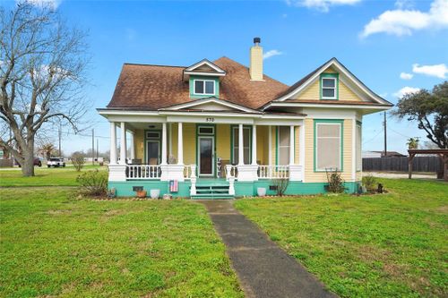 570 Wightman St, Matagorda, TX, 77457 | Card Image