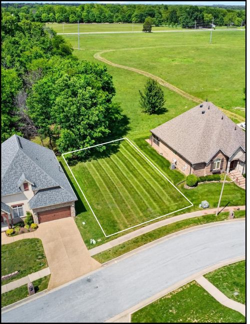 1361 E Anthony St, Springfield, MO, 65804-7553 | Card Image
