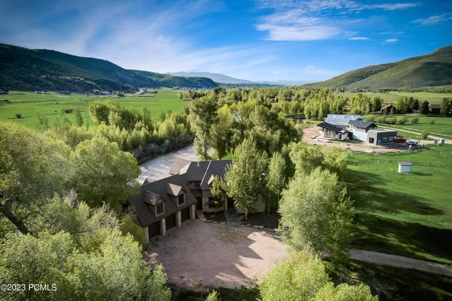 7050 River Valley Rd, Home with 5 bedrooms, 4 bathrooms and null parking in Peoa UT | Image 62