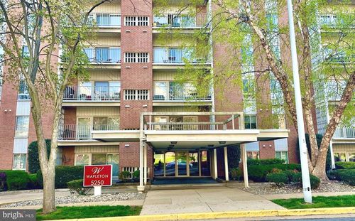 apt-802-5250 Valley Forge Dr, ALEXANDRIA, VA, 22304-5617 | Card Image