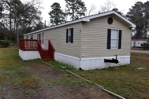 2 Lake View Ln, Huntsville, TX, 77340-2639 | Card Image