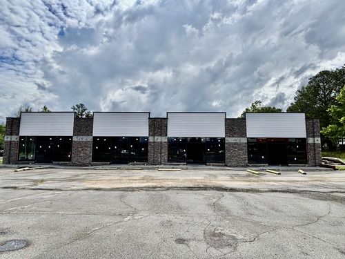 1762 Hillsboro Blvd, Manchester, TN, 37355-2135 | Card Image