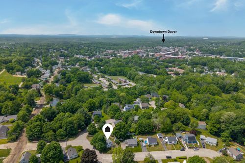 2 Elmview Cir, Dover, NH, 03820-4110 | Card Image