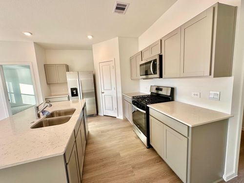 27736 Woodglen Mews Way, Magnolia, TX, 77355 | Card Image