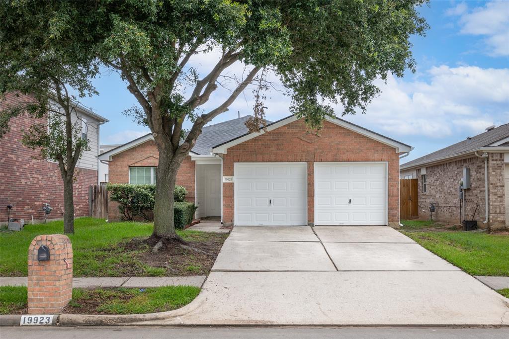 Cypresswood Gln, Spring, TX 77373