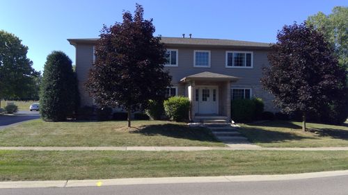 2e-790 W Highview Dr, Antioch, IL, 60002 | Card Image