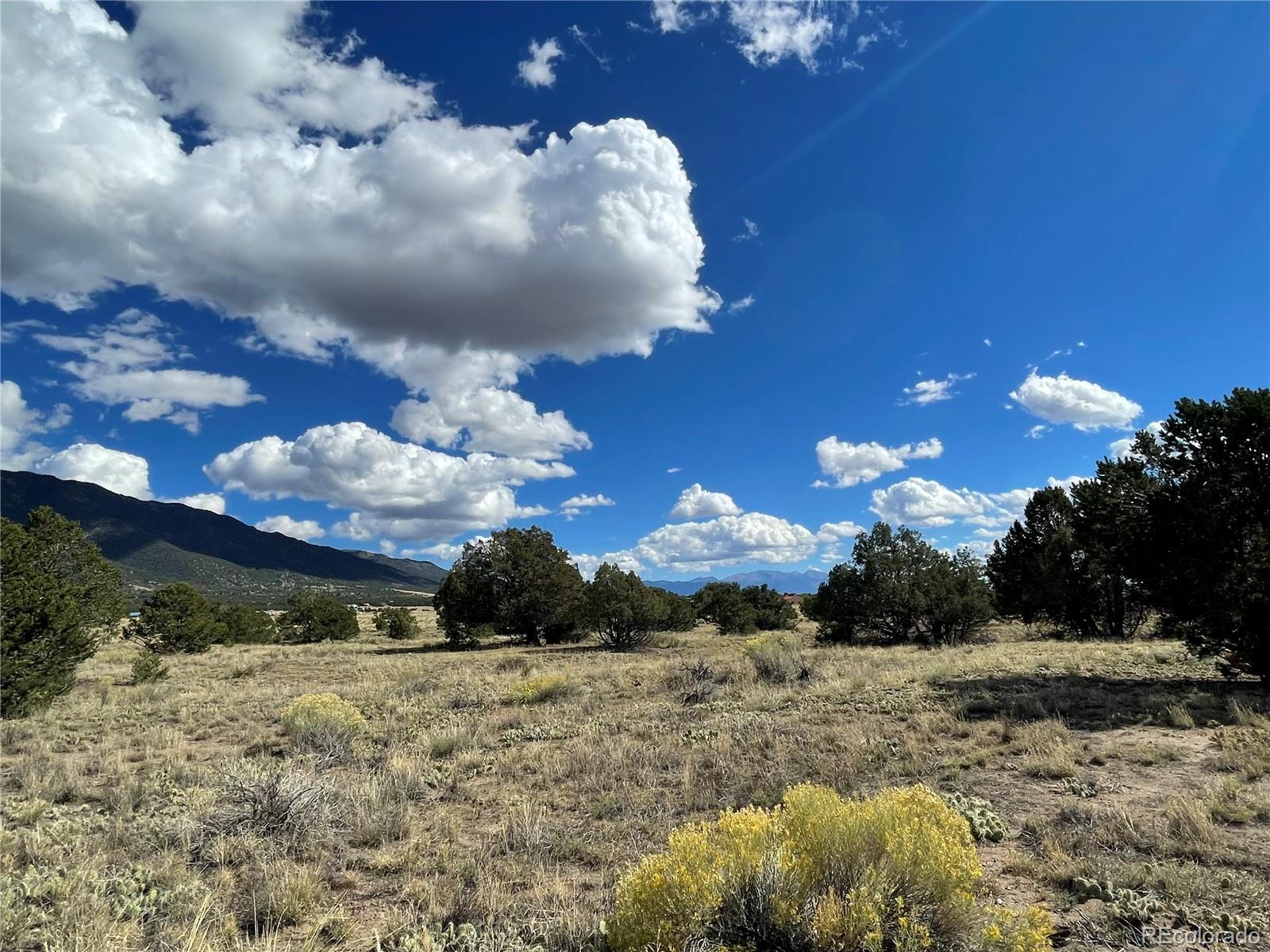 Land in Crestone 3