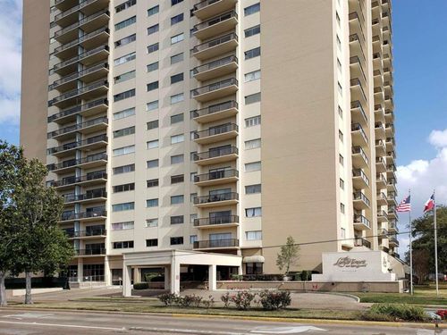 a404-2929 Buffalo Speedway, Houston, TX, 77098-1720 | Card Image