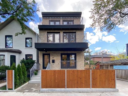 41 Rolyat Street, Toronto, ON, M6J1S5 | Card Image