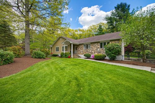 26 Fairway Ln, Foxboro, MA, 02035-2718 | Card Image