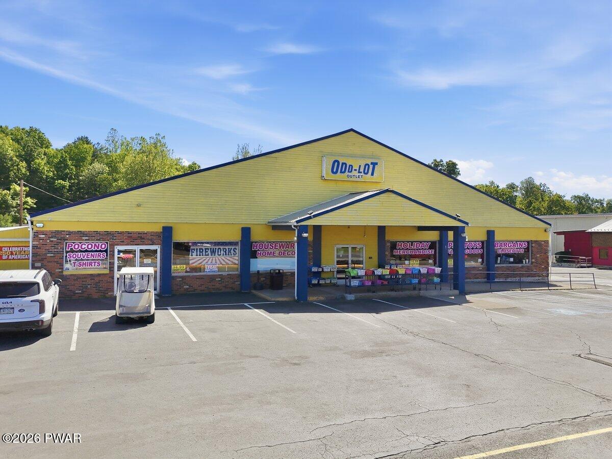 2889 Route 611, Tannersville, PA 18372