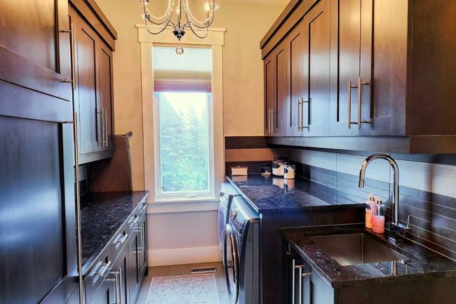 92 Hawk's Landing Dr, House other with 4 bedrooms, 4 bathrooms and null parking in Priddis AB | Image 26