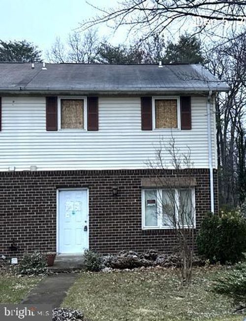 2031 Wintergreen Pl, Baltimore, MD, 21237-1911 | Card Image