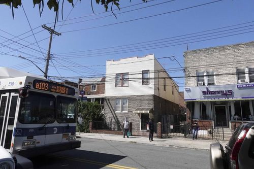 9617 Avenue M, Brooklyn, NY, 11236-5020 | Card Image