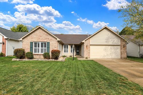 8104 Red Barn Court, Indianapolis, IN, 46239 | Card Image